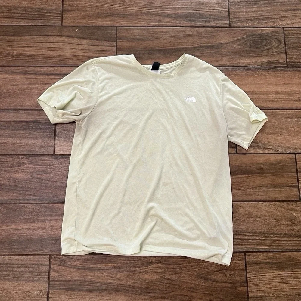 The North Face Circular Design Performance T Shirt Men's L Cream Short Sleeve